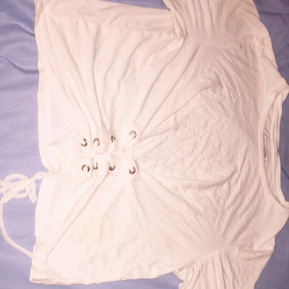 Crop top - Picture 1 of 3